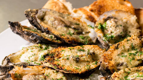 Grilled Jacked Up Oyster, Snow Crab, Blue Crab With Garlic Butter - You Won't Believe The Flavor!