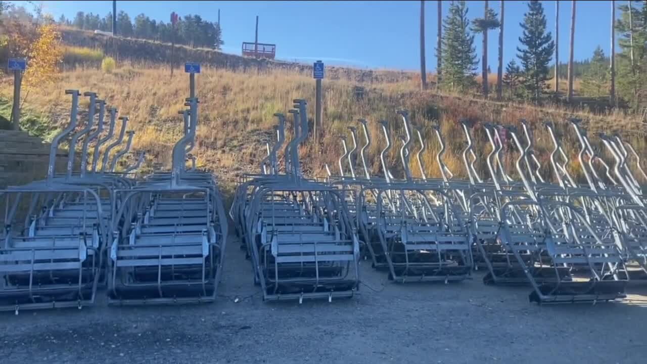 Breckenridge Ski Resort holding auction for lift chairs