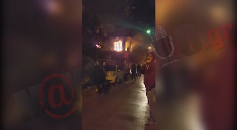 ΦΩΤΙΑ ΣΕ ΕΓΚΑΤΑΛΕΛΕΙΜΕΝΟ ΚΤΗΡΙΟ - ΣΤΑΘΜΟΣ ΛΑΡΙΣΗΣ | makeleio.gr