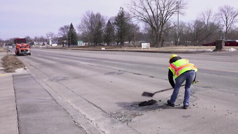 Governor's office announces expedited patches to potholes in Michigan