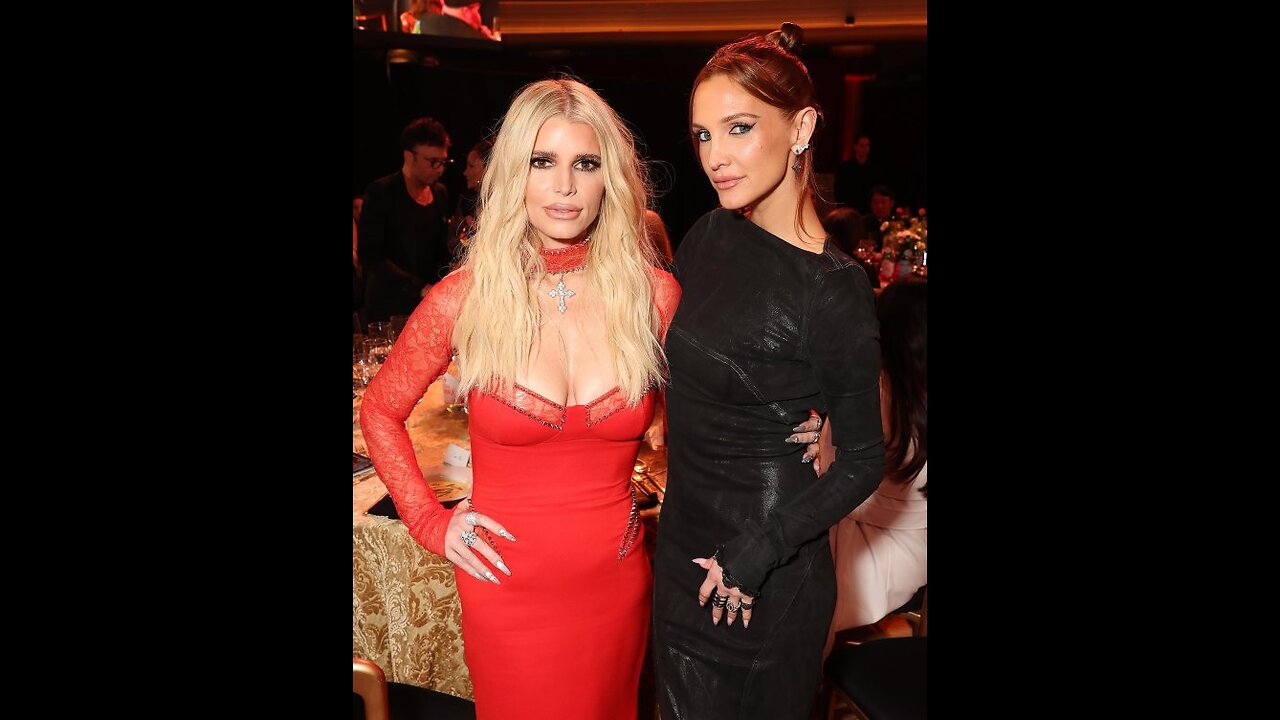 Ashlee Simpson Asked About Jessica Simpson and Eric Johnson Divorce Speculation