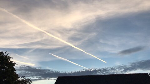 Lines in the sky Wales 2022