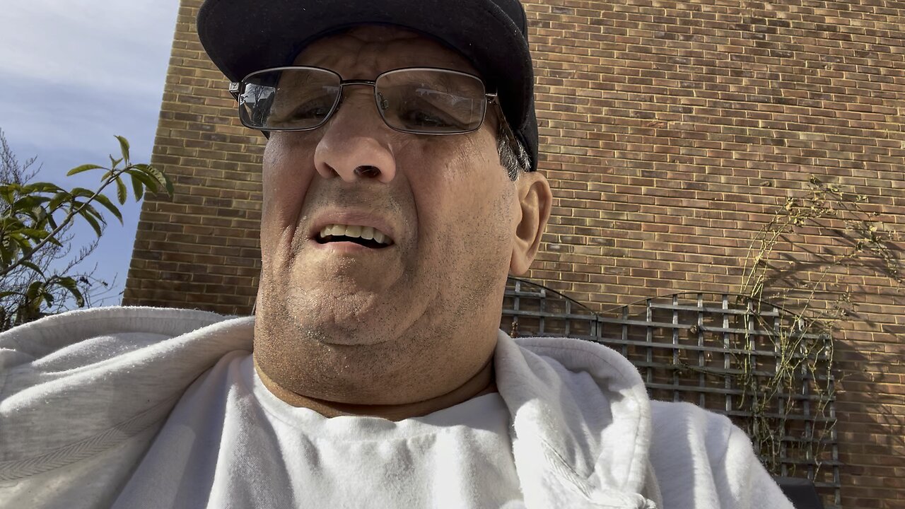 حسني بن سليمان واش باقي حي؟