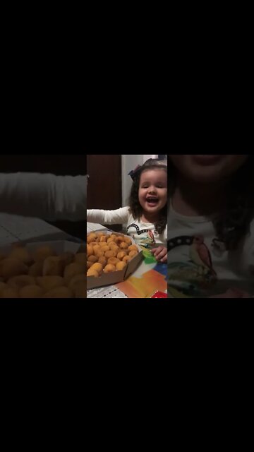 QUE SURPRESA INCRIVEL EU AMEI #tiktok #infantil #criança #meme #shorts