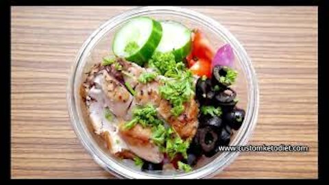 Keto Chicken and Cucumber Salad