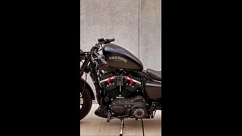 Black beast||Harley Davidson 😃 Iron 883
