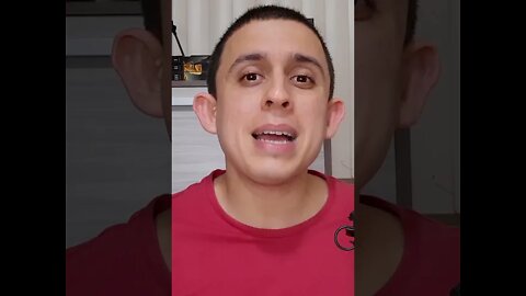 O ASSISTENCIALISMO prejudica os mais pobres #Shorts | QuintEssência