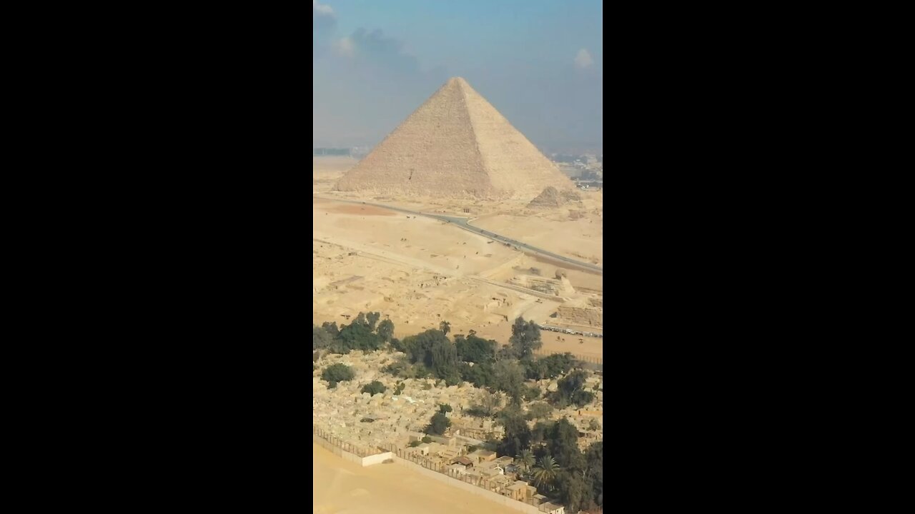 Mystical Marvels: Breathtaking Views of the Nearby Pyramids and Great Sphinx