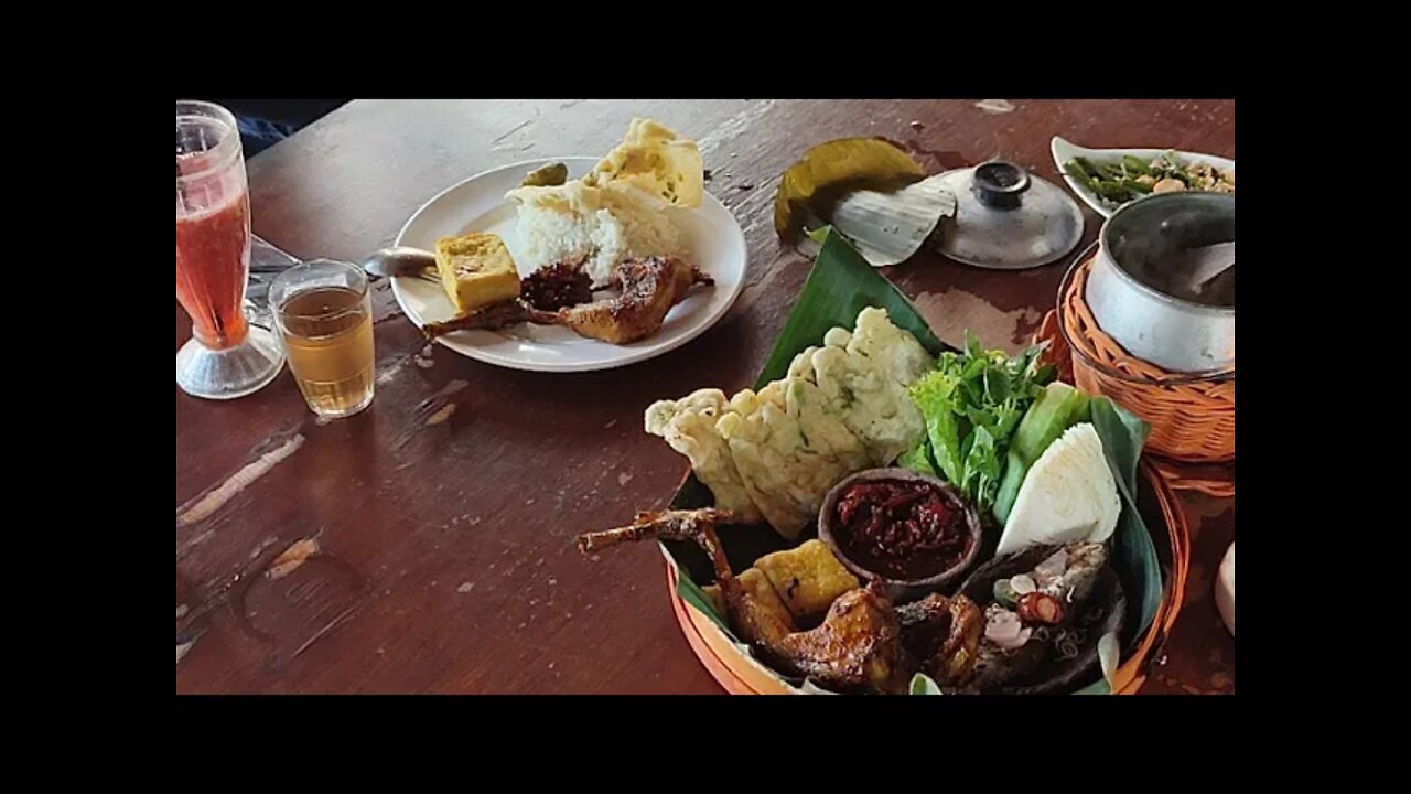 Liwet Asep Stroberi, Ayam Pejantan