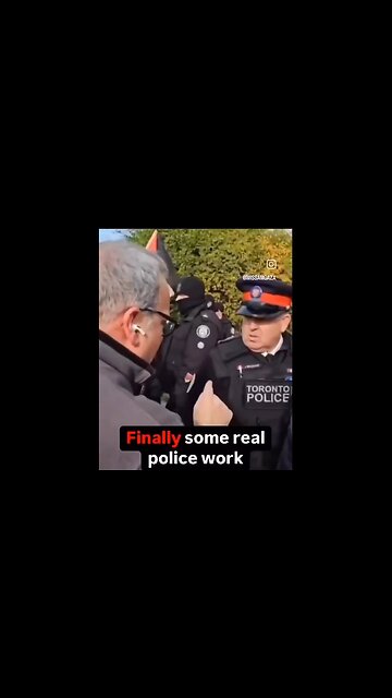 Owner of Rebel News "Ezra Levant" tells Toronto officer "I am a Jew. I am a citizen & I am your boss" then gets arrested!