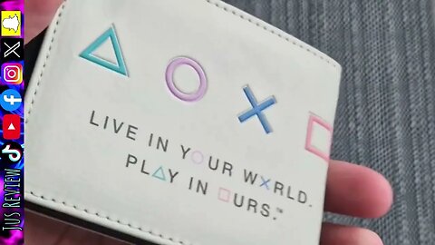 PlayStation Wallet 2023 Review