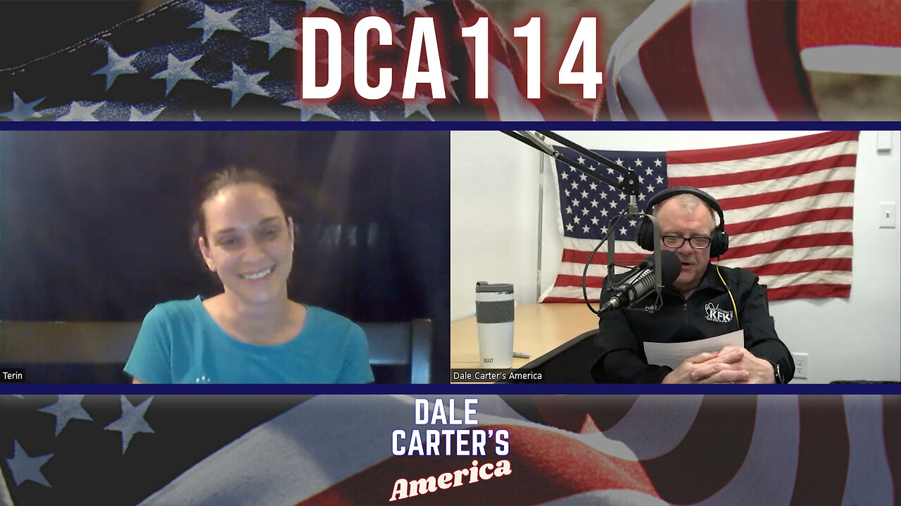 DCA114 - ATHLETES AND ELEPHANTS