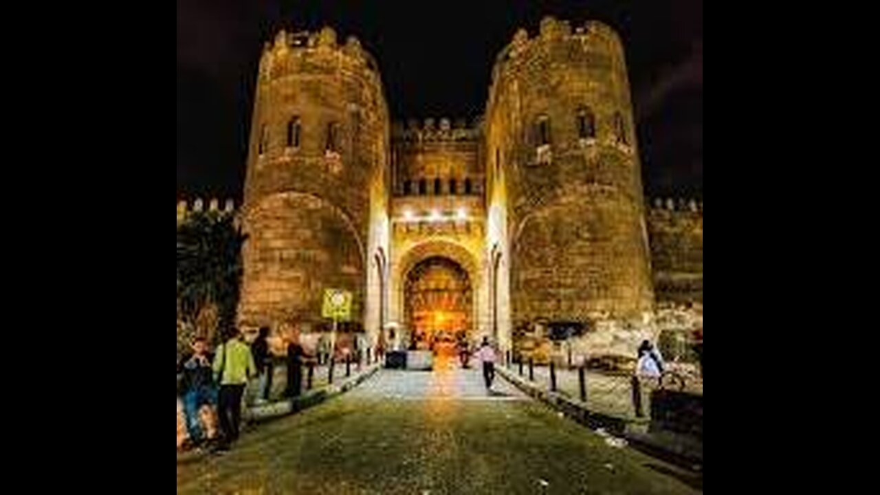 Al-Futuh Gate.. See the history of Old Cairo