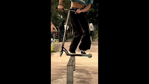 Cool, scooter clips 😎