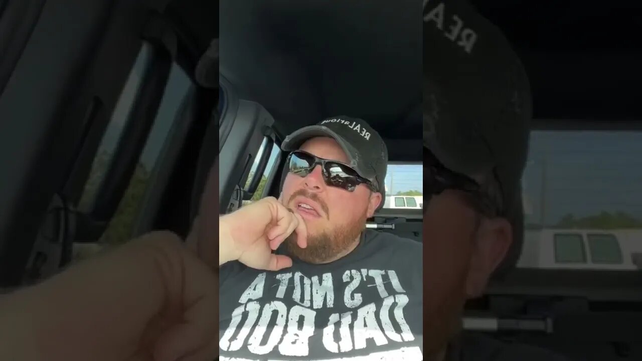 Here’s Your Dose Of REALarious…😳😳😳