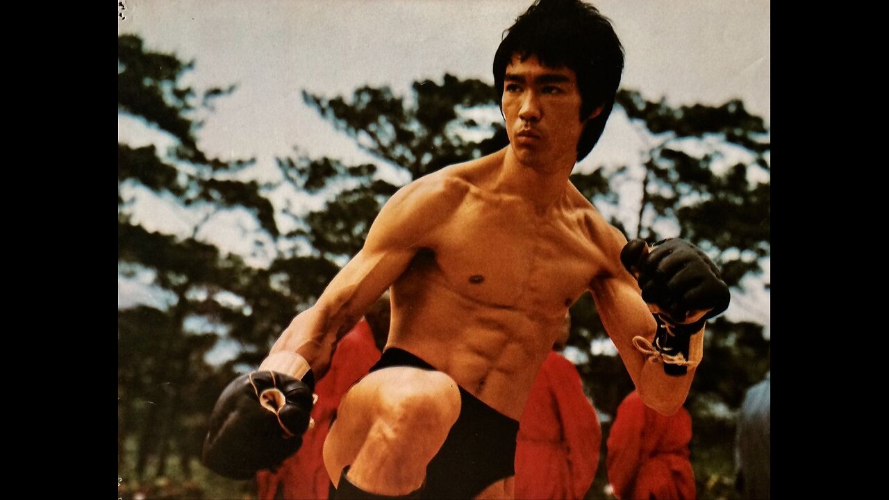 Cross kick Studio Films Bruce Lee Enter the Dragon