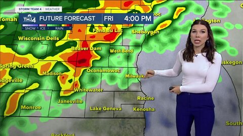 Showers throughout Friday, wind advisory issued in SE Wisconsin