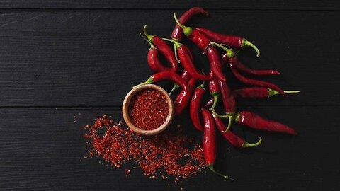 8 HOTTEST HEALTH BENEFITS OF CAYENNE PEPPER