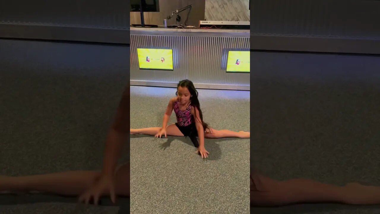 #shorts #reels #tiktok by #tinyandjuniortv at #activatestudio