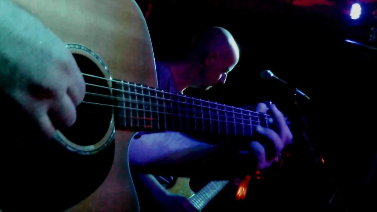 Phantom Culture - Pretty Ugly, Song No.08 (Pub Rock)