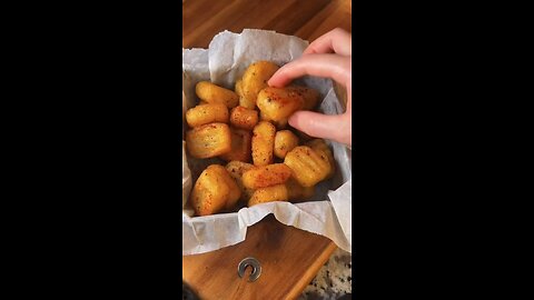 Tater tots c:msshiandmrhe #veganrecipes #vegandiet #plantbasediet #vegandinner