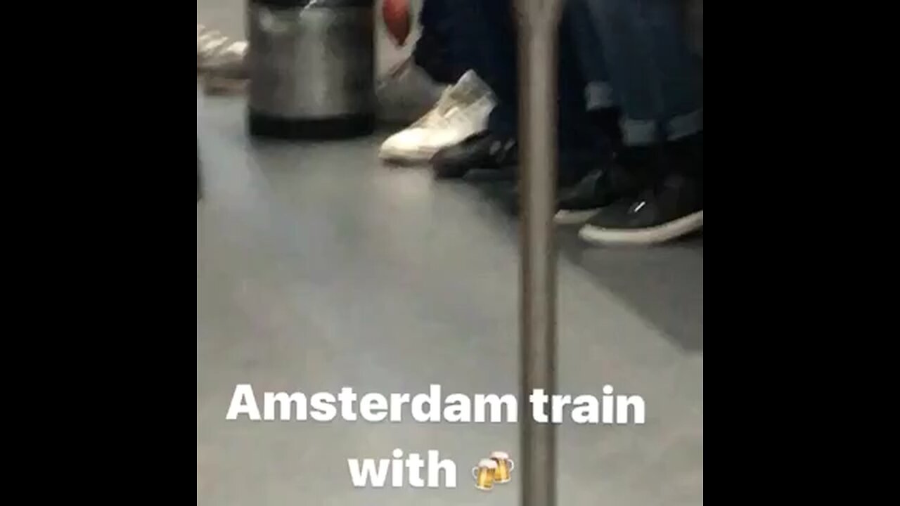 Amsterdam Train 🚂 Drinking