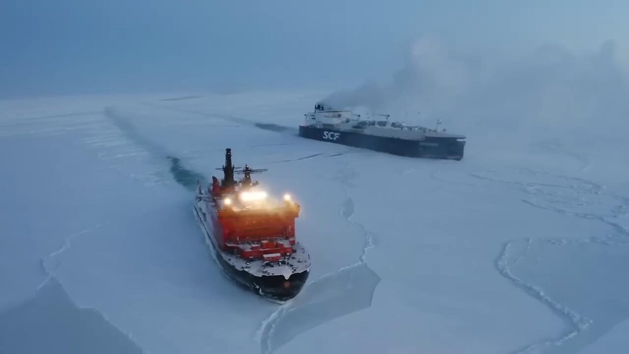 LARGE FROZEN ICEBREAKER SHIPS CRASH FAT ICE! TERRIBLE WINTER STORM PARALYZED HIGHWAYS! Part#01