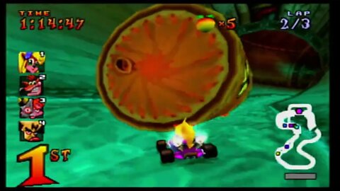 Crash Team Racing - Sewer Speedway Gameplay