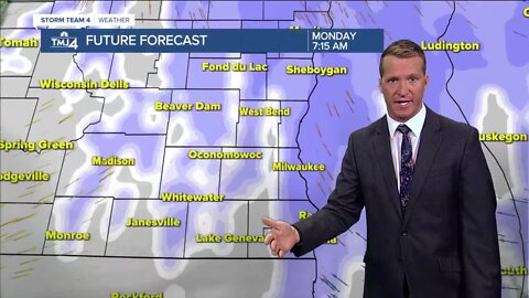 SE Wisconsin Weather: Snowy Monday morning