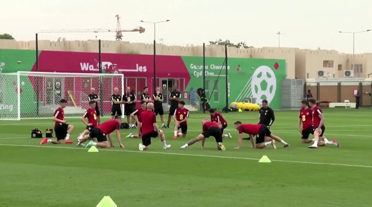 In Qatar's heat, How will soccer players fare?