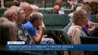 Broken Arrow church holds prayer service following family murder-suicide