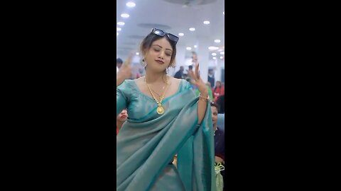 beautiful Girl Dancing