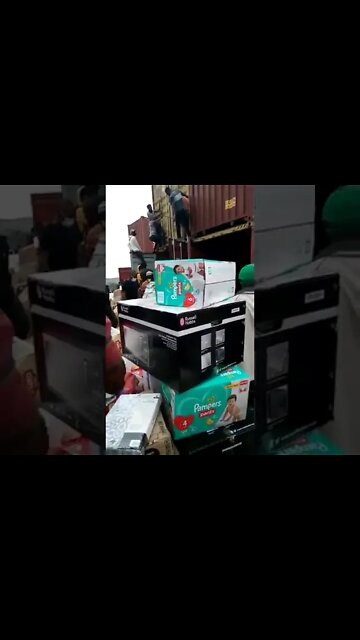 SA Riots ( Looting of Containers )