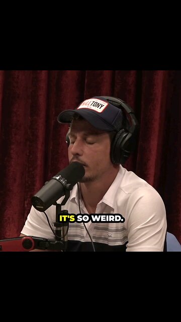 Tony Hinchcliffe on The Chaos of Politics #joerogan #joeroganpodcast