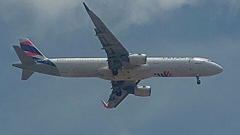 Airbus A321 PT-XPH coming from Guarulhos to Fortaleza