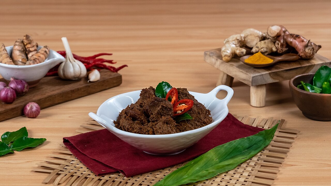 Exploring the Rich Flavors of Rendang, Indonesia's Iconic Dish