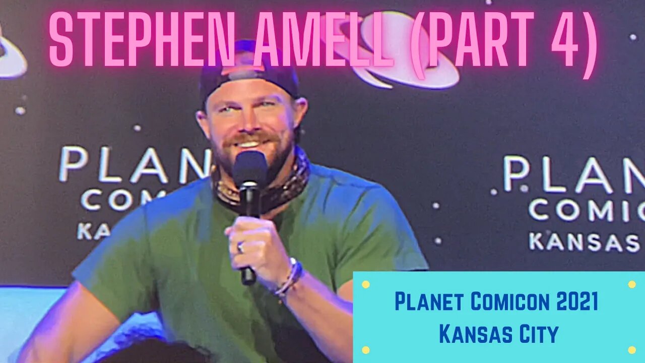 Stephen Amell, star of “Arrow,” at Planet Comicon 2021