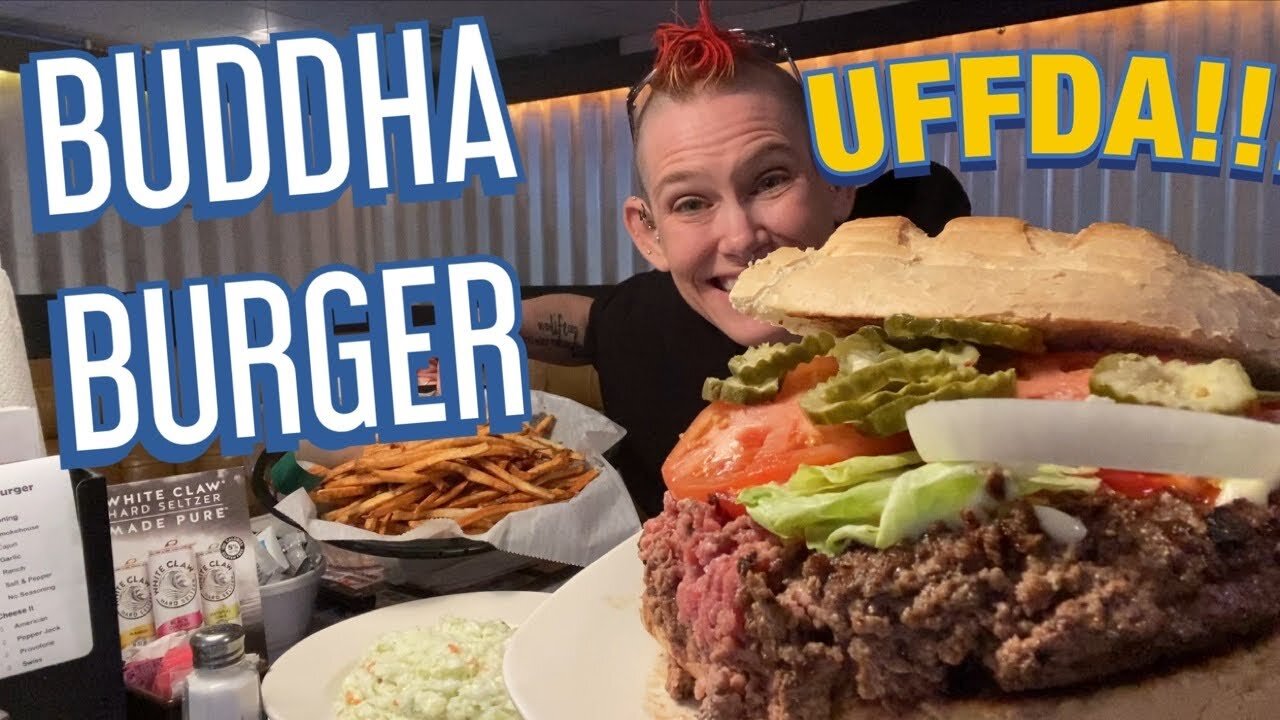 BUDDAH BURGER CHALLENGE 👏🏻👏🏻 | MOLLY SCHUYLER