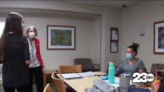 Volunteer helps moms-to-be beat boredom
