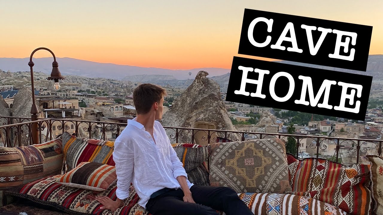 CAPPADOCIA VLOG | Living In A Cave!