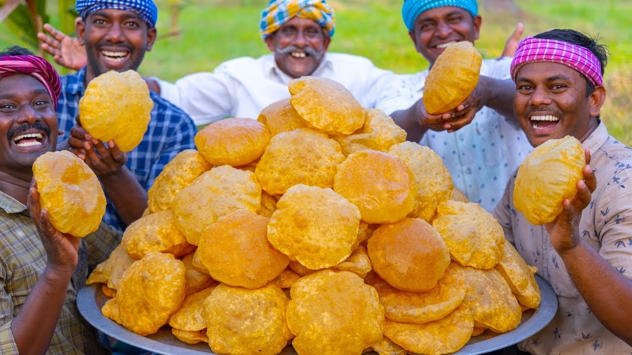 Indian Style Morning Tiffin "Poori" With Masala Curry.