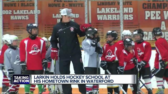 Larkin holds hockey school at his hometown rink in Waterford