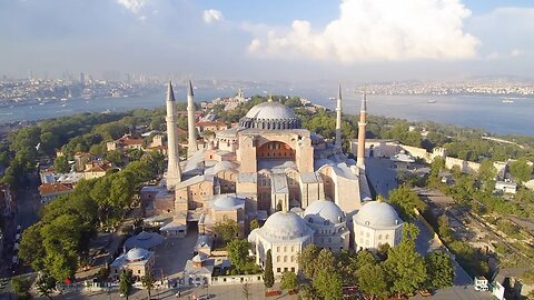 #AyasofyaiKebirCamiiŞerifi, Sultan Ahmet, Ayasofya Meydanı No:1, 34122 Fatih/İstanbul, Türkiye