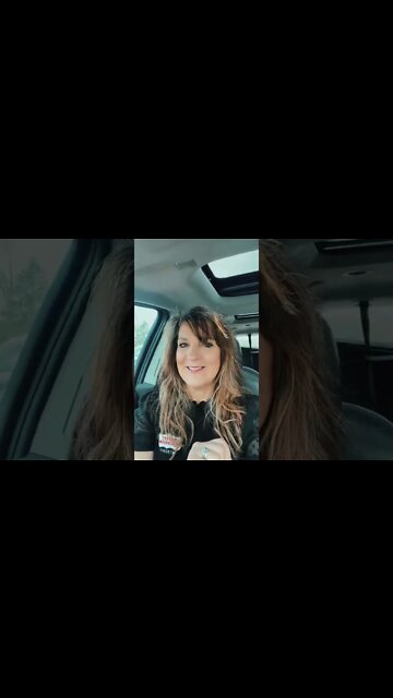 Checking out a duplex and the tenants are still in the apartment #zoellerteam #jenniferzoeller #mil