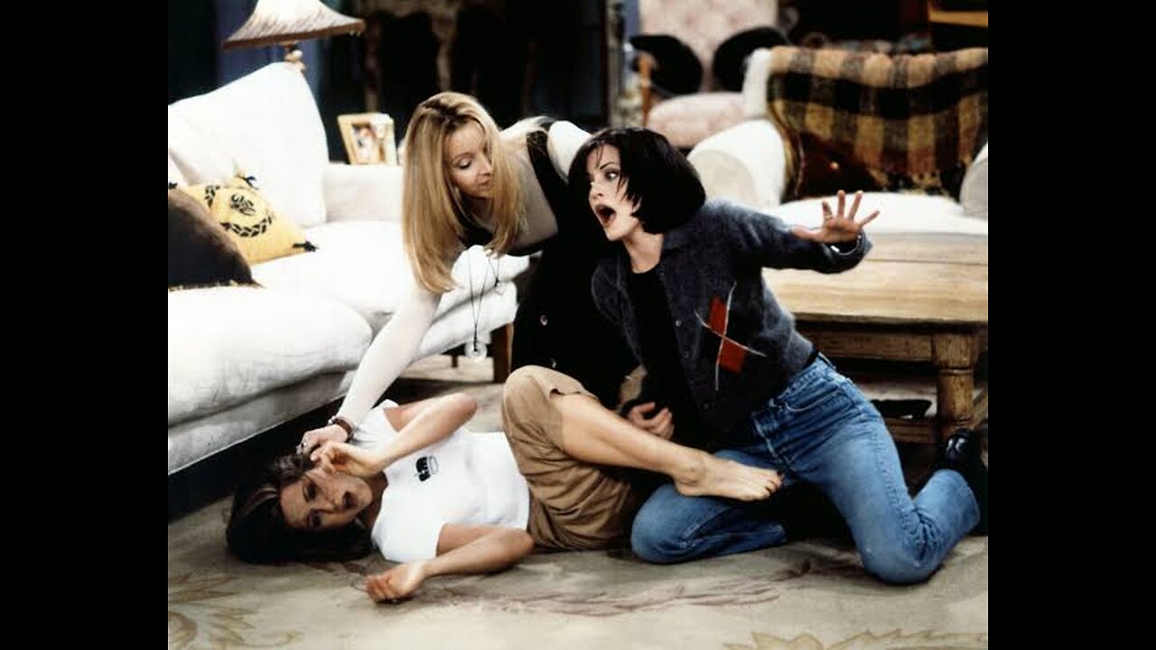 Phoebe,Rachel,Monica - Chaotic Moments | Friends