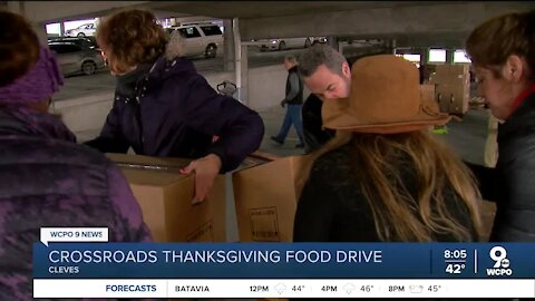 Crossroads Church Collects Thanksgiving Donations