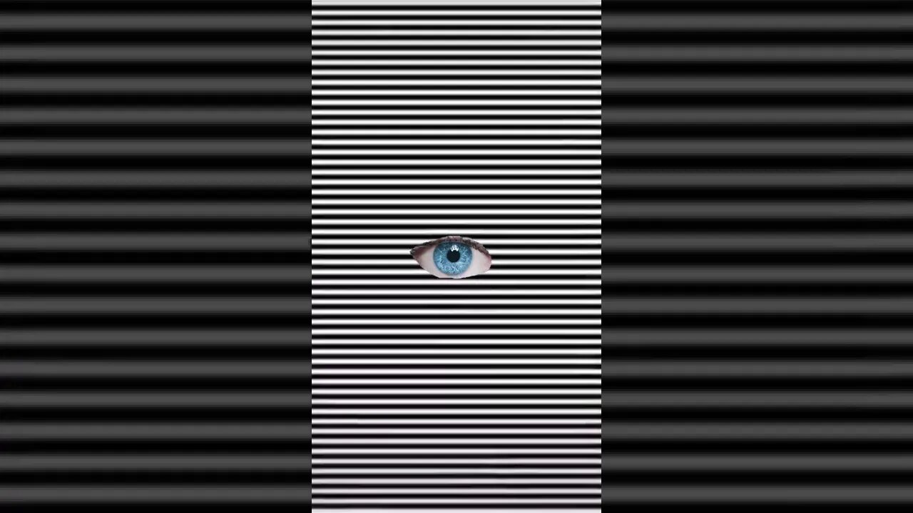 Do NOT break eye conatct with the blue eye.🔵👁#trippy#trythis#illusion