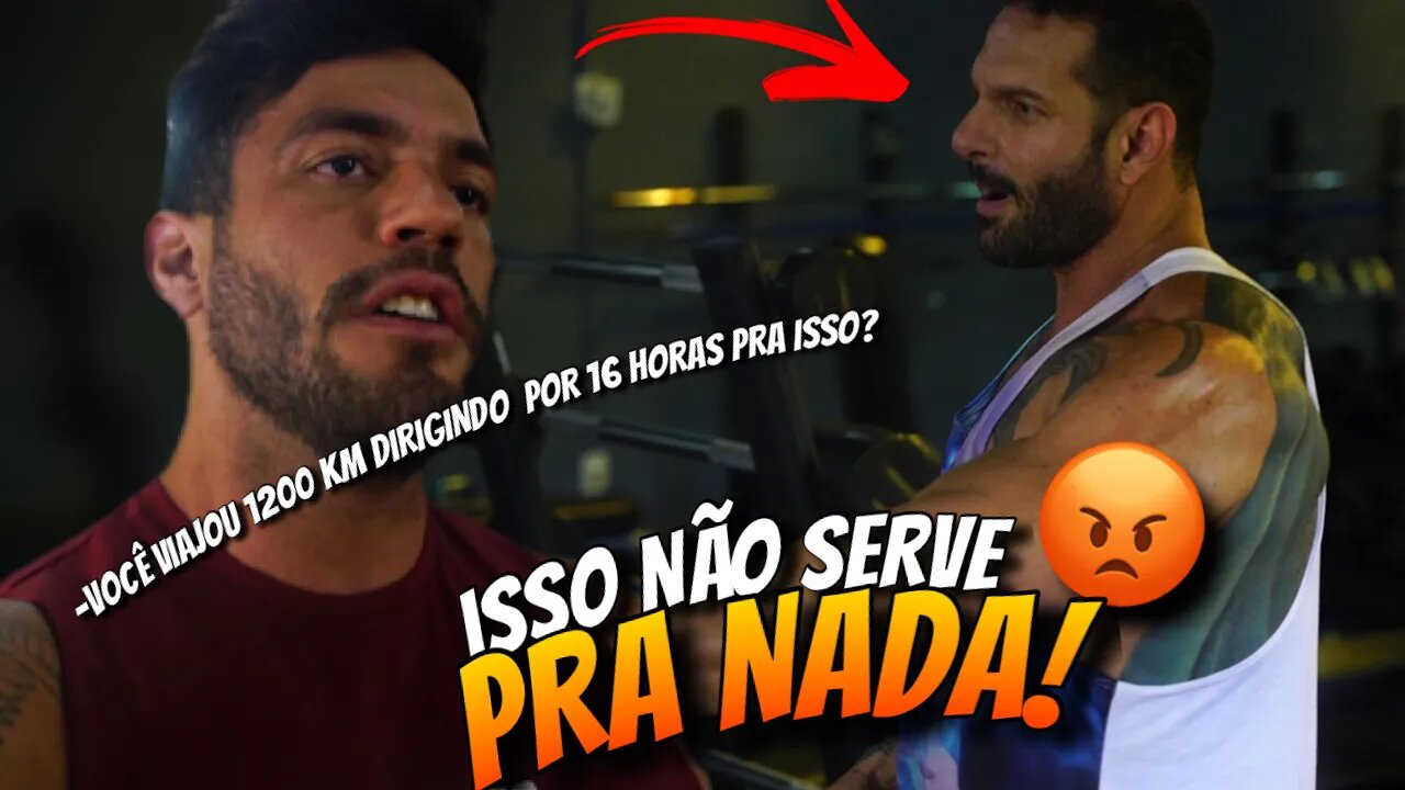 TIAGO CELLI APARECEU NA MINHA CASA DO NADA! *Viajou 1200 km de carro pra tretar?!*