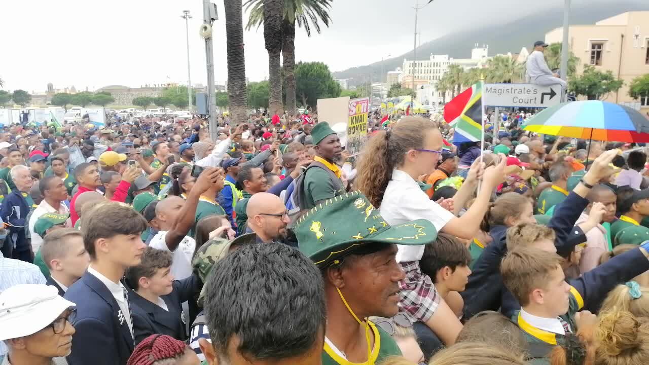 SOUTH AFRICA - Cape Town - Springbok Trophy Tour (Video) (TZU)