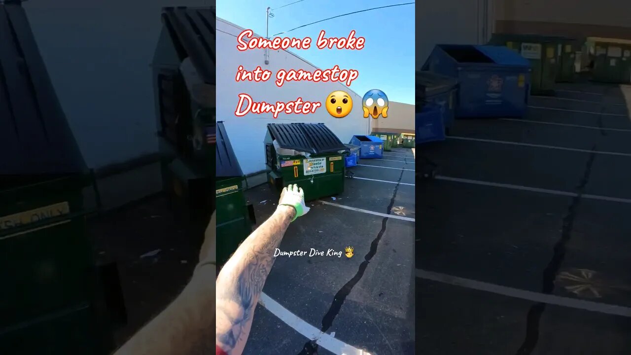 Some one broke into Gamestop dumpster 😲!